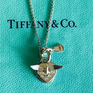 Tiffany & Co Sterling Silver Berry Marlow Seagull/Swan Necklace